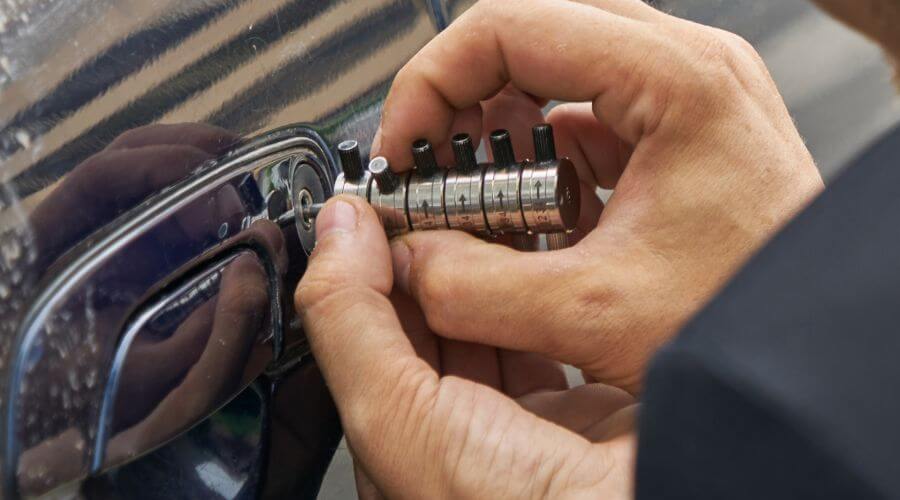 Expert flood damage restoration services in Vienna, WV